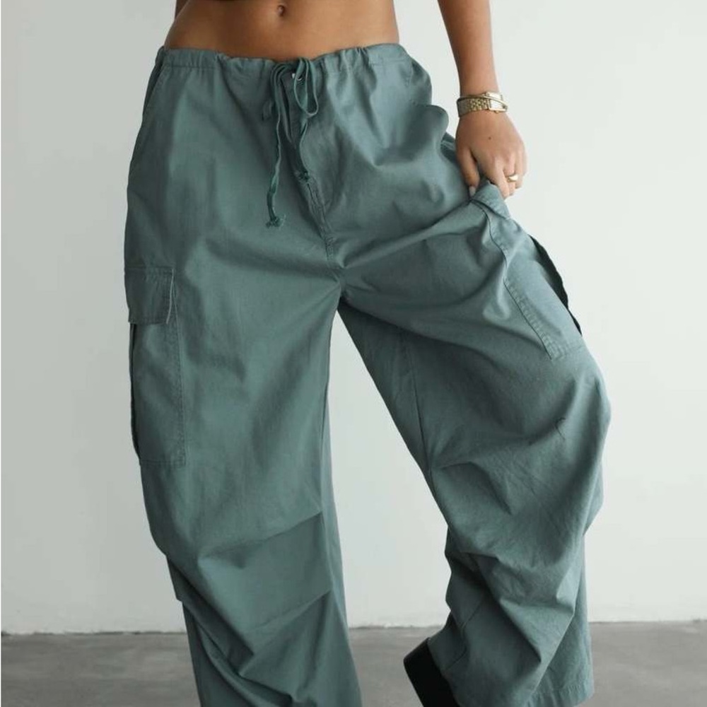 Women's Relaxed Fit Teal parachute Joggers